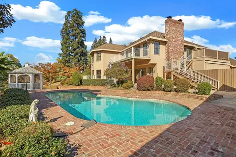 Exterior - 1351 Rivergate Dr, Lodi, CA 95240 photo 9 of 14