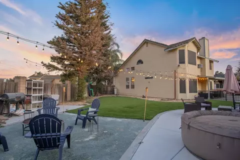 Exterior - 805 Sauceda Ct, Modesto, CA 95351 photo 2 of 6