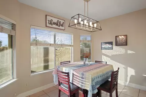 Dining - 805 Sauceda Ct, Modesto, CA 95351 photo 2 of 2