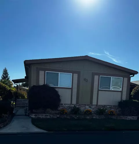 63 Hancock Dr, Roseville, CA 95678