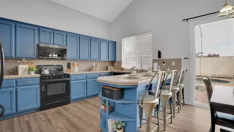 4220 Crepe Myrtle Ln, Tracy, CA 95377 photo 12