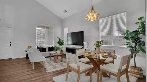 4220 Crepe Myrtle Ln, Tracy, CA 95377 photo 7