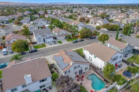 4220 Crepe Myrtle Ln, Tracy, CA 95377 photo 34