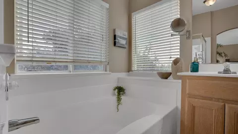 4220 Crepe Myrtle Ln, Tracy, CA 95377 photo 29