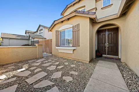 656 Cindy Dr, Ripon, CA 95366 photo 4