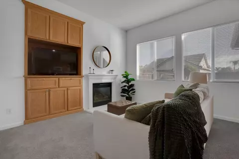 710 Bunting Ln, Newman, CA 95360 photo 9