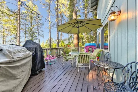 Exterior - 182 Alpine Cir, Colfax, CA 95713 photo 6 of 20