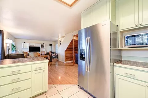 Kitchen - 182 Alpine Cir, Colfax, CA 95713 photo 4 of 6