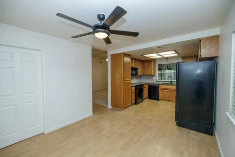 2108 Northridge Dr, Modesto, CA 95350 photo 9