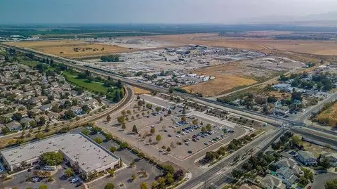 View/Area - 100 Wisteria Ln, Tracy, CA 95377 photo 11 of 11