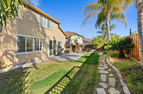 Exterior - 100 Wisteria Ln, Tracy, CA 95377 photo 4 of 14