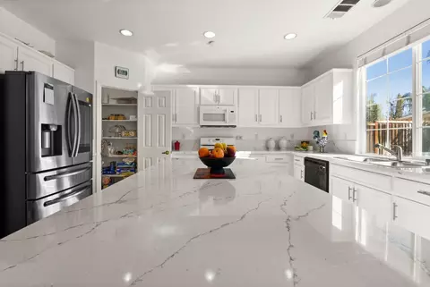 Kitchen - 100 Wisteria Ln, Tracy, CA 95377 photo 4 of 5