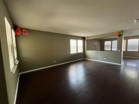Living - 1429 Angus St, Patterson, CA 95363 photo 1 of 6