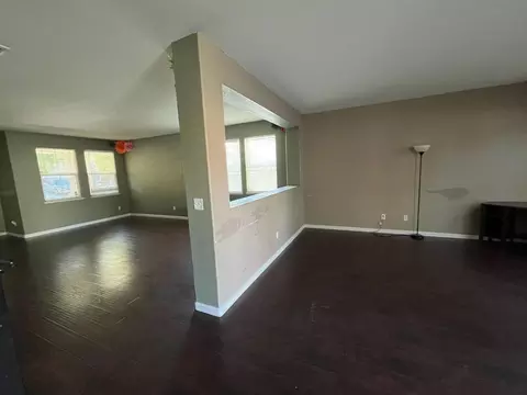 Living - 1429 Angus St, Patterson, CA 95363 photo 3 of 6