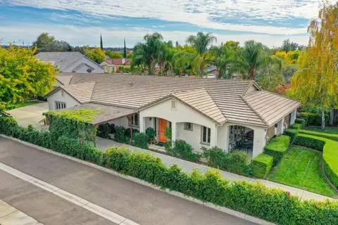 5477 Lost Ave, Rocklin, CA 95677 photo 2