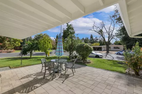903 Snyder Dr, Davis, CA 95616 photo 4