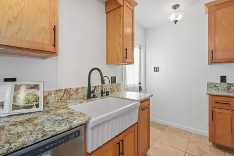 903 Snyder Dr, Davis, CA 95616 photo 21