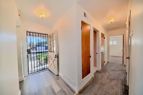 Entry Way - 405 Charles Ave, Modesto, CA 95350 photo 6 of 14