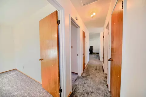 Entry Way - 405 Charles Ave, Modesto, CA 95350 photo 12 of 14