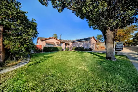 Exterior - 405 Charles Ave, Modesto, CA 95350 photo 13 of 25
