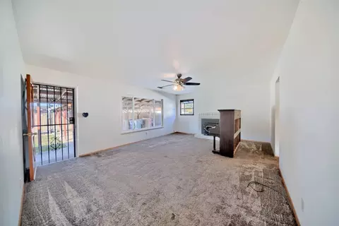 Living - 405 Charles Ave, Modesto, CA 95350 photo 1 of 5
