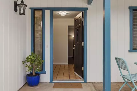 Entry Way - 3805 Spring Oak, Modesto, CA 95355 photo 1 of 10