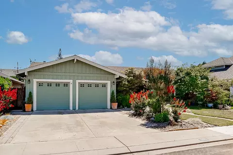 Exterior - 3840 Rexford Ct, Modesto, CA 95356 photo 3 of 9