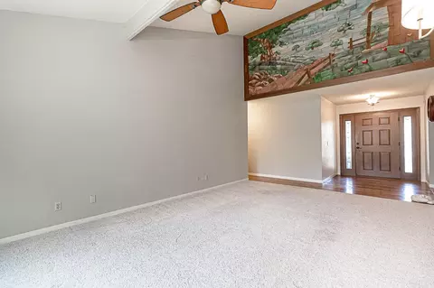 Living - 3840 Rexford Ct, Modesto, CA 95356 photo 4 of 8