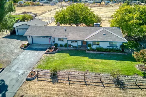 11810 Cresthill Dr, Elk Grove, CA 95624