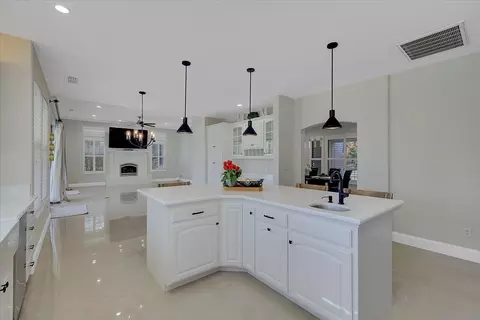 Kitchen - 845 Justeson Ave, Gridley, CA 95948 photo 4 of 15