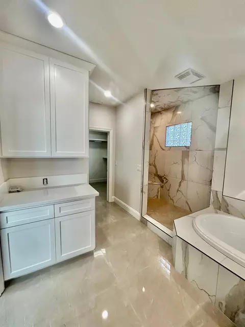 Bath - 845 Justeson Ave, Gridley, CA 95948 photo 9 of 13