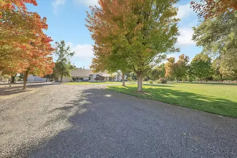 Exterior - 845 Justeson Ave, Gridley, CA 95948 photo 17 of 18