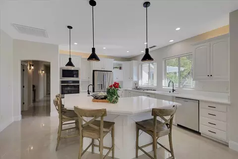 Kitchen - 845 Justeson Ave, Gridley, CA 95948 photo 11 of 15