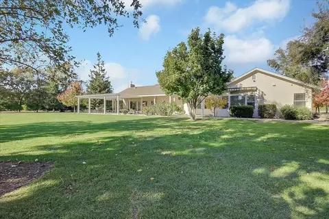 Exterior - 845 Justeson Ave, Gridley, CA 95948 photo 2 of 18