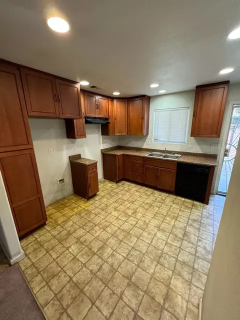 1226 Boulder Ave, Modesto, CA 95351 photo 3
