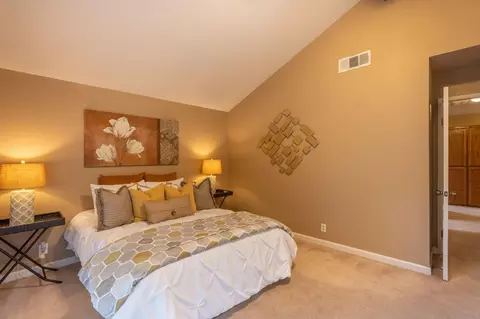 Bedroom - 2404 Southfork Ln, Modesto, CA 95355 photo 6 of 7