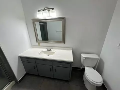 Bath - 3443 De Anza, Merced, CA 95348 photo 4 of 4