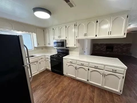 Kitchen - 3443 De Anza, Merced, CA 95348 photo 2 of 5