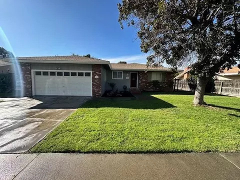Exterior - 3443 De Anza, Merced, CA 95348 photo 3 of 5