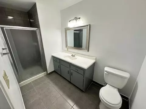 Bath - 3443 De Anza, Merced, CA 95348 photo 3 of 4