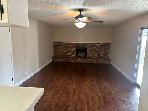 Living - 3443 De Anza, Merced, CA 95348 photo 4 of 4