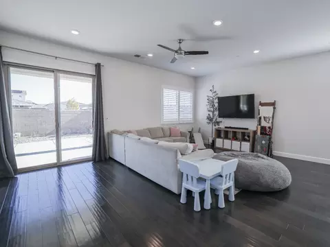 Living - 2949 Shady Acres Loop, Rocklin, CA 95765 photo 1 of 3