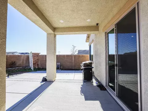 Exterior - 2949 Shady Acres Loop, Rocklin, CA 95765 photo 10 of 15