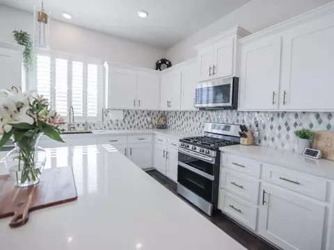 Kitchen - 2949 Shady Acres Loop, Rocklin, CA 95765 photo 6 of 10