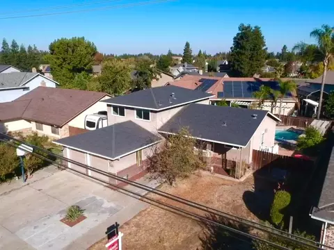 View/Area - 2060 N Berkeley Ave, Turlock, CA 95382 photo 2 of 4