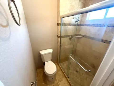 Bath - 2060 N Berkeley Ave, Turlock, CA 95382 photo 3 of 3