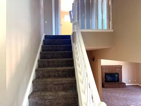Entry Way - 2060 N Berkeley Ave, Turlock, CA 95382 photo 4 of 4