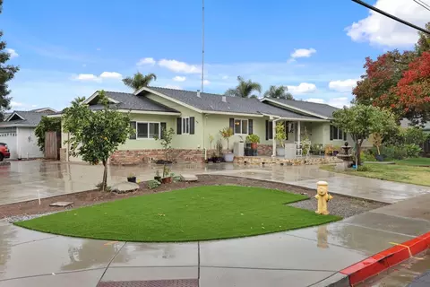 Exterior - 1201 Sonoma Ave, Modesto, CA 95355 photo 3 of 7