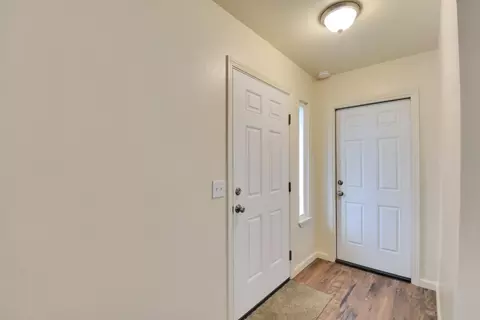 4406 Twain Dr, Olivehurst, CA 95961 photo 6