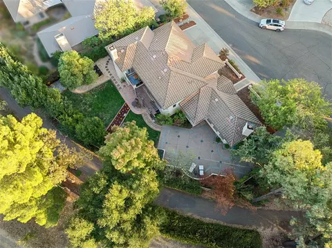 View/Area - 819 Harrier Pl, Davis, CA 95616 photo 4 of 4